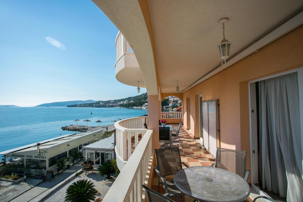 Kaja - Right Next To The Beach Trogir Exterior foto