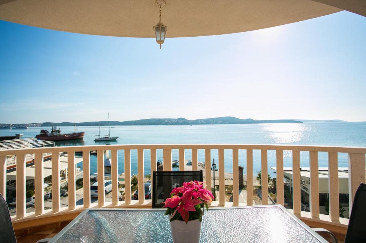 Kaja - Right Next To The Beach Trogir Exterior foto