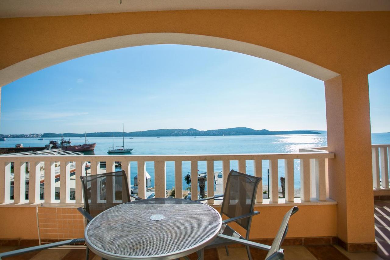 Kaja - Right Next To The Beach Trogir Exterior foto